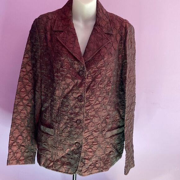 Croft & Barrow Women’s Crinkled Jacket Red/Black Button Down M - Picture 1 of 5
